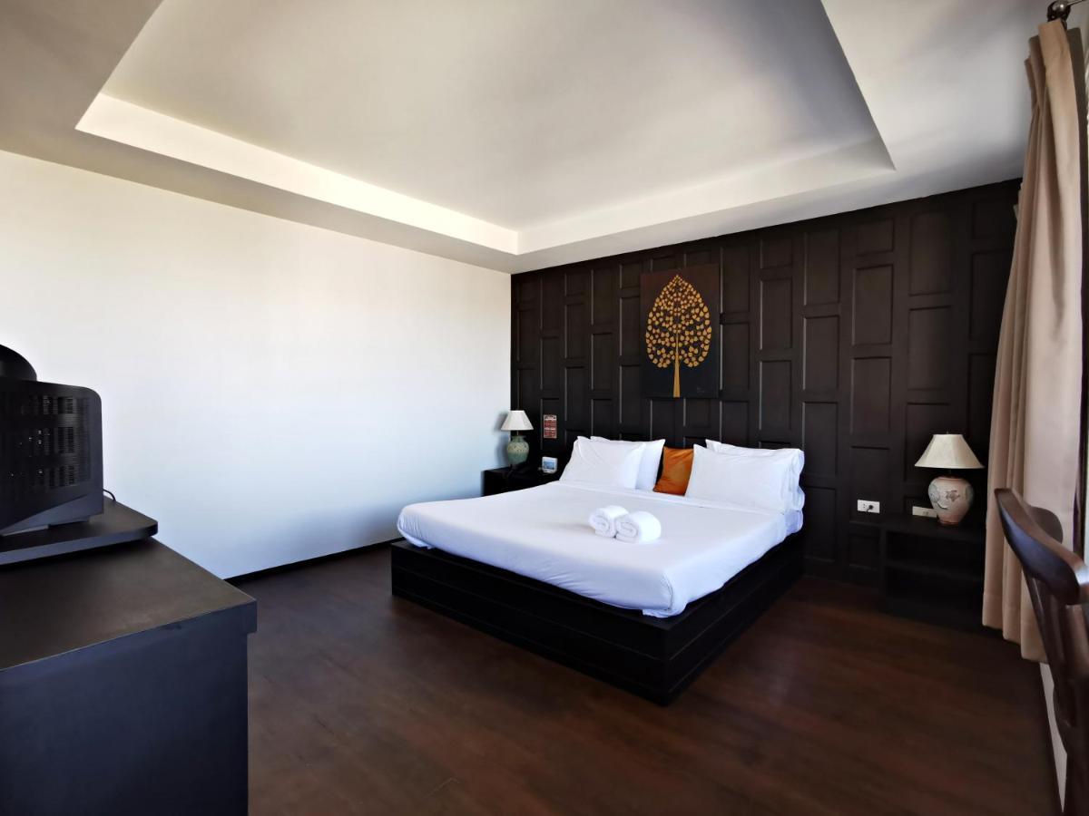 Nana Buri Hotel Chumphon Buitenkant foto